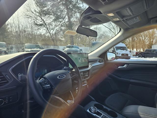 new 2025 Ford Escape car, priced at $33,000