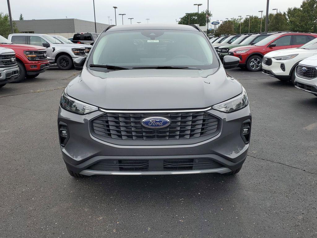 new 2025 Ford Escape PHEV car, priced at $31,498