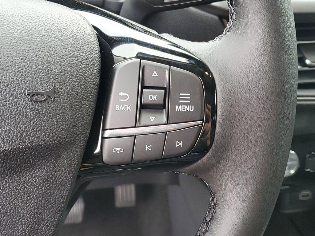new 2025 Ford Escape PHEV car, priced at $31,498