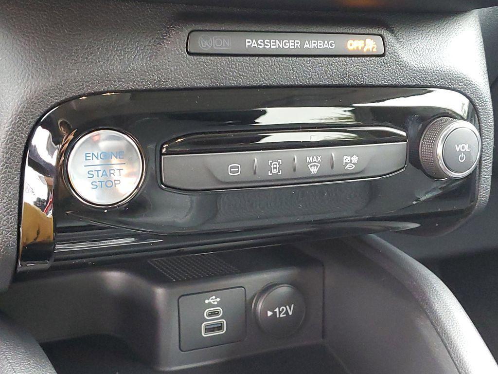 new 2025 Ford Escape PHEV car, priced at $31,498