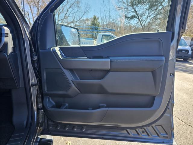 new 2025 Ford F-150 car, priced at $52,000