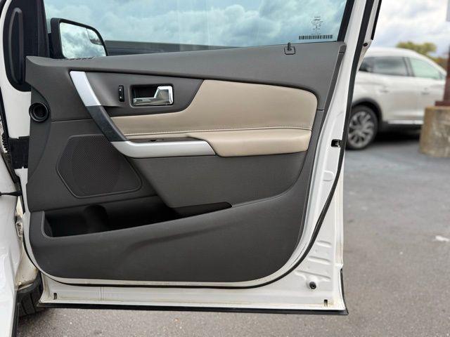 used 2013 Ford Edge car, priced at $5,500