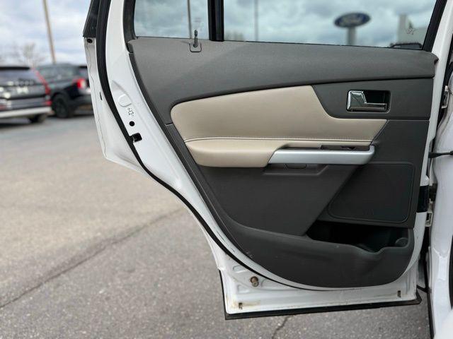used 2013 Ford Edge car, priced at $5,500