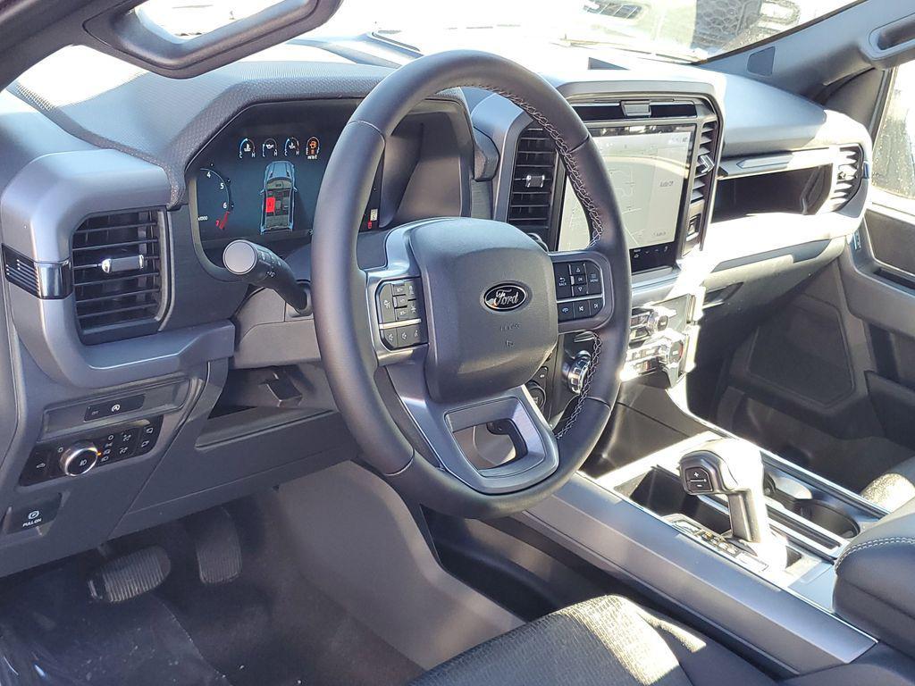 new 2025 Ford F-150 car, priced at $52,109