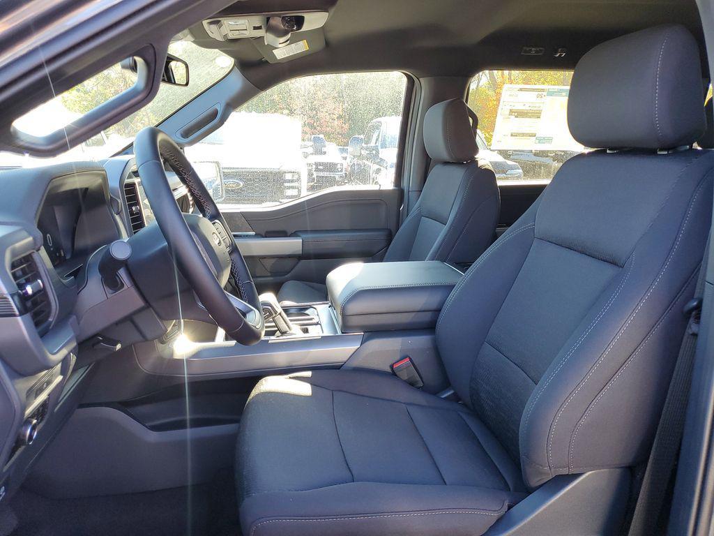 new 2025 Ford F-150 car, priced at $52,109