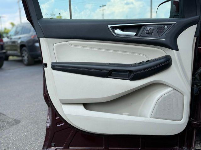 used 2021 Ford Edge car, priced at $18,000