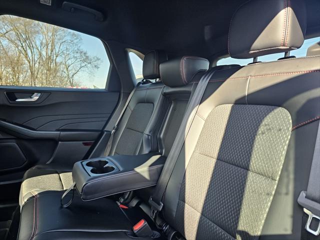 new 2025 Ford Escape car, priced at $31,389