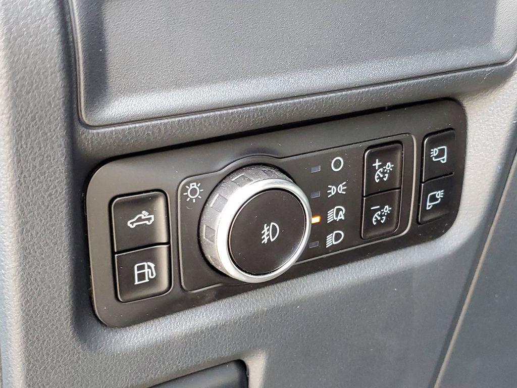 new 2025 Ford F-150 car, priced at $53,438
