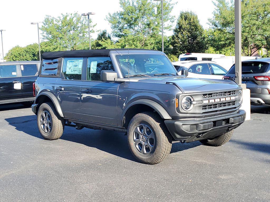 new 2025 Ford Bronco car, priced at $36,318