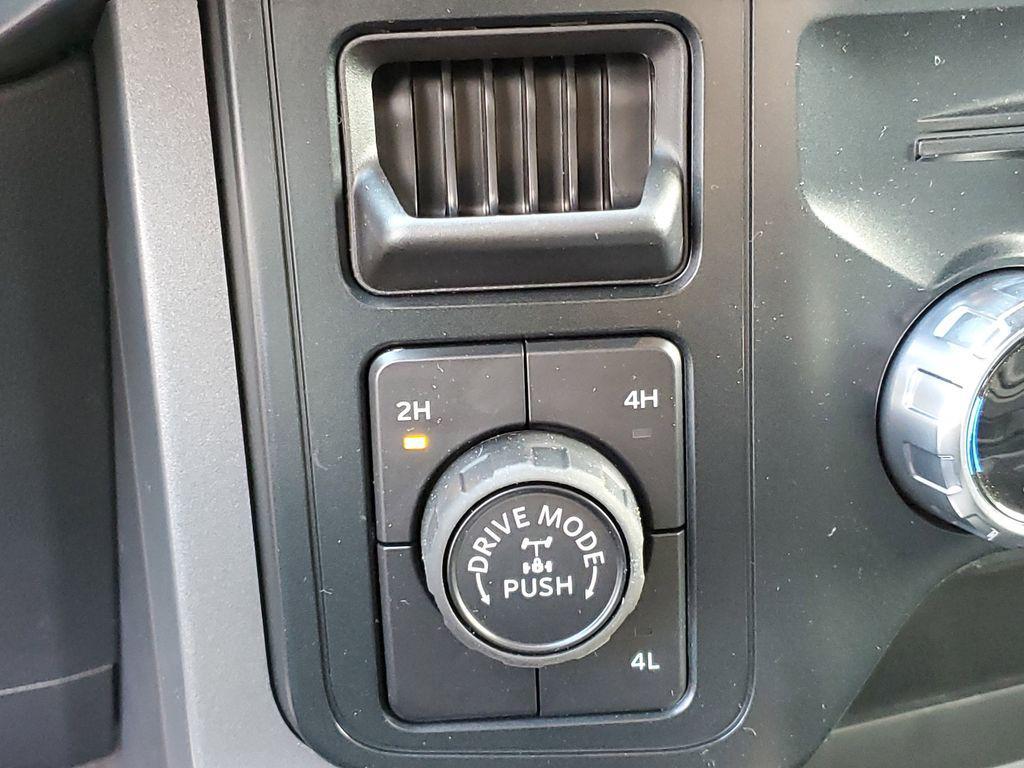 new 2025 Ford F-150 car, priced at $51,954