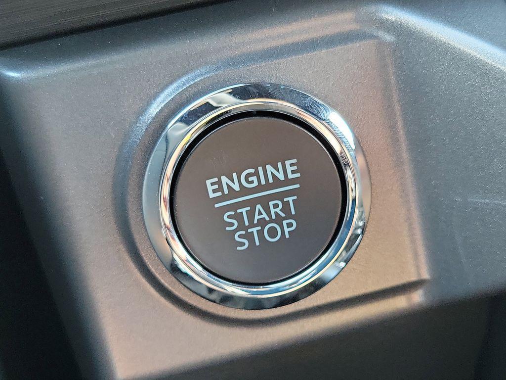 new 2025 Ford F-150 car, priced at $52,478