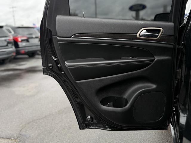 used 2014 Jeep Grand Cherokee car, priced at $10,500