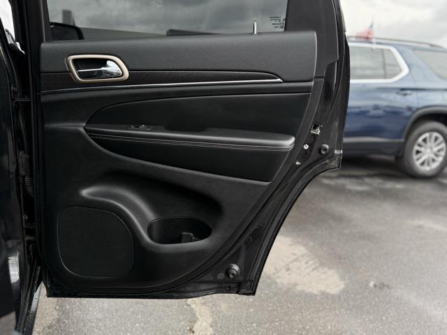 used 2014 Jeep Grand Cherokee car, priced at $10,500