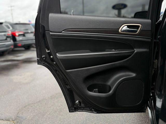 used 2014 Jeep Grand Cherokee car, priced at $10,500