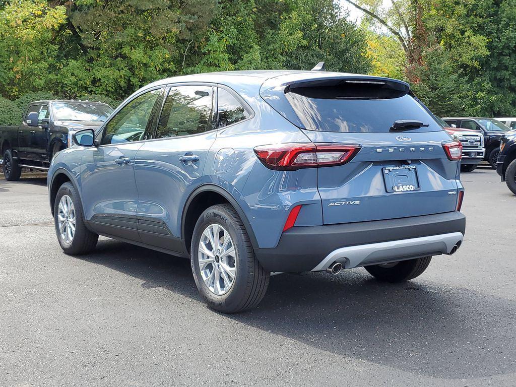 new 2025 Ford Escape car, priced at $24,737