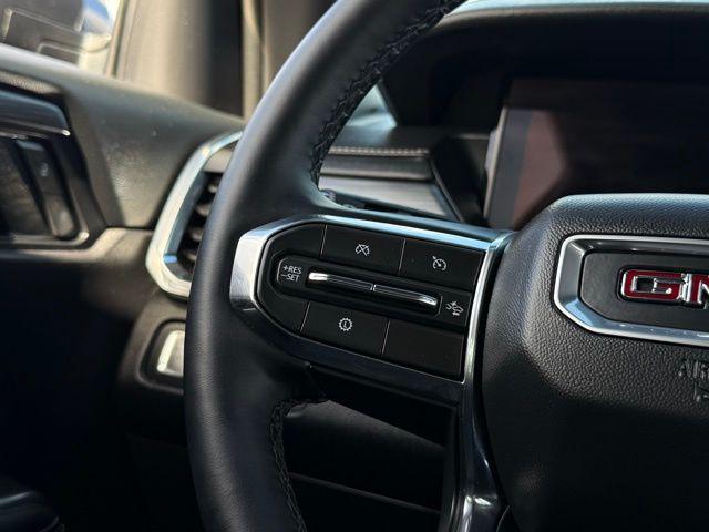 used 2025 GMC Acadia car, priced at $36,500