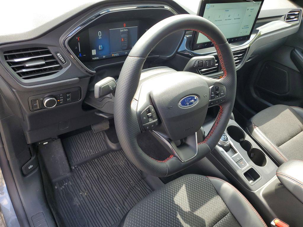 new 2025 Ford Escape car, priced at $30,085