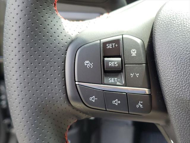 new 2025 Ford Escape car, priced at $29,950