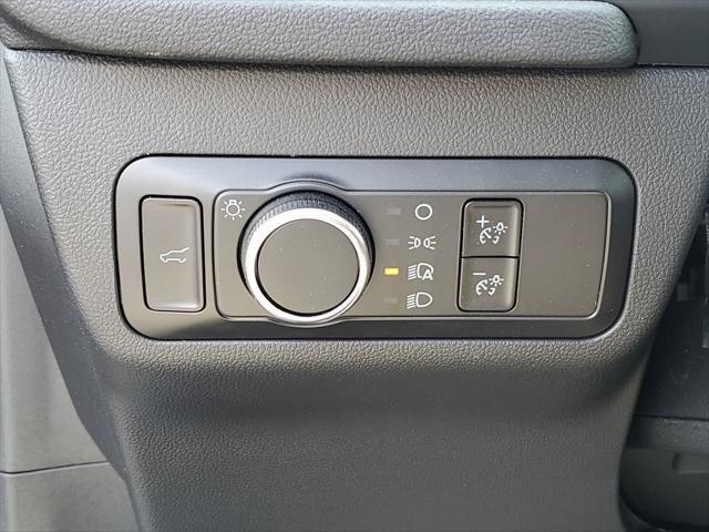 new 2025 Ford Escape car, priced at $29,950