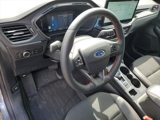 new 2025 Ford Escape car, priced at $29,950