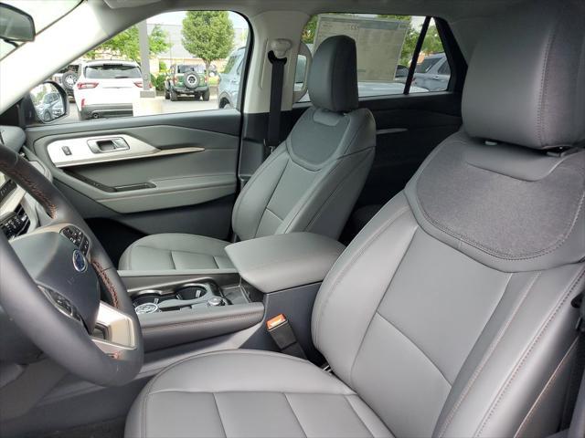 new 2025 Ford Explorer car, priced at $43,599
