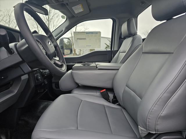new 2025 Ford F-450 car, priced at $68,899