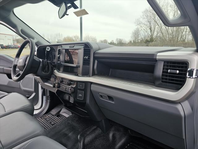 new 2025 Ford F-450 car, priced at $68,899