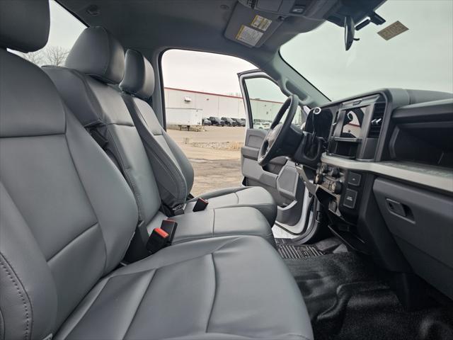 new 2025 Ford F-450 car, priced at $68,899