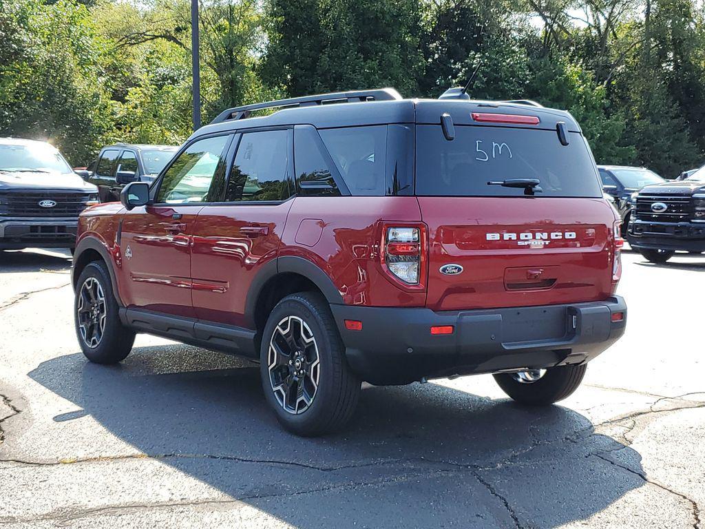 new 2025 Ford Bronco Sport car, priced at $35,191