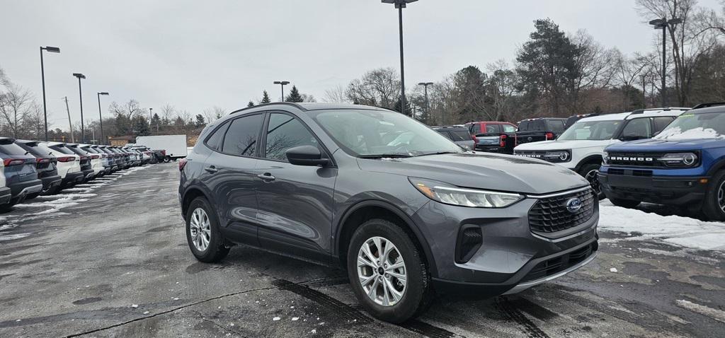 new 2025 Ford Escape car, priced at $27,500