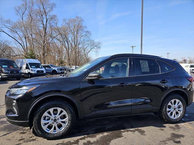 new 2025 Ford Escape car, priced at $29,500