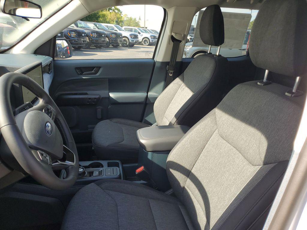 new 2025 Ford Maverick car, priced at $36,554