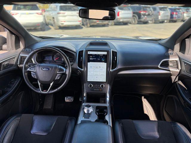 used 2022 Ford Edge car, priced at $25,000
