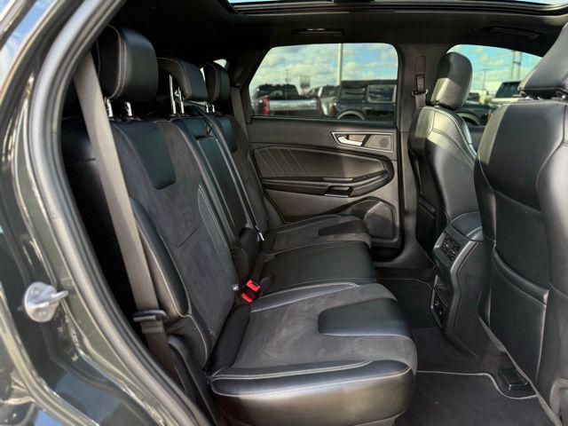 used 2022 Ford Edge car, priced at $25,000