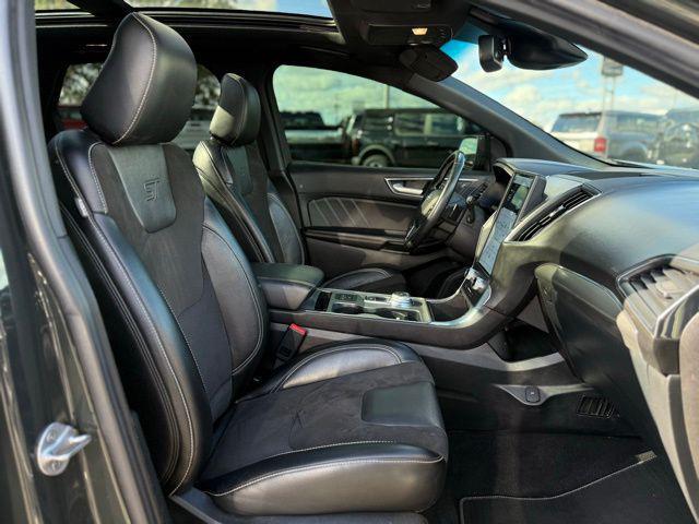 used 2022 Ford Edge car, priced at $25,000