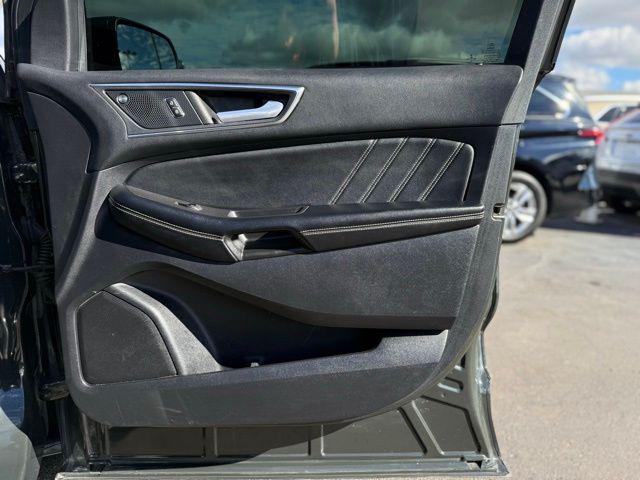 used 2022 Ford Edge car, priced at $25,000