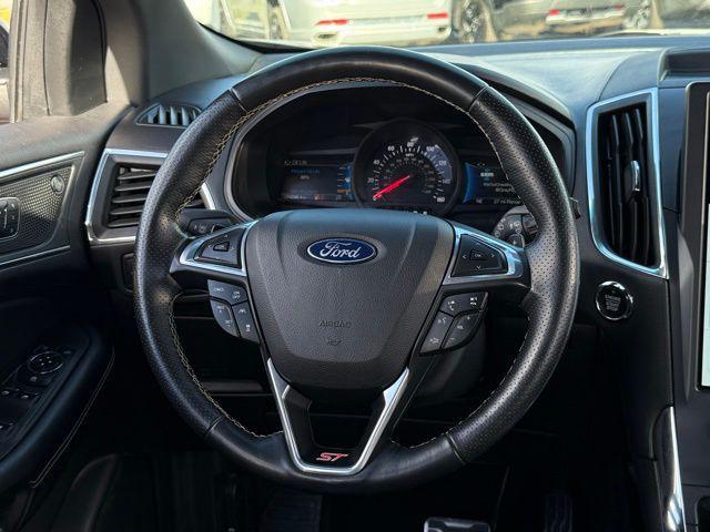 used 2022 Ford Edge car, priced at $25,000