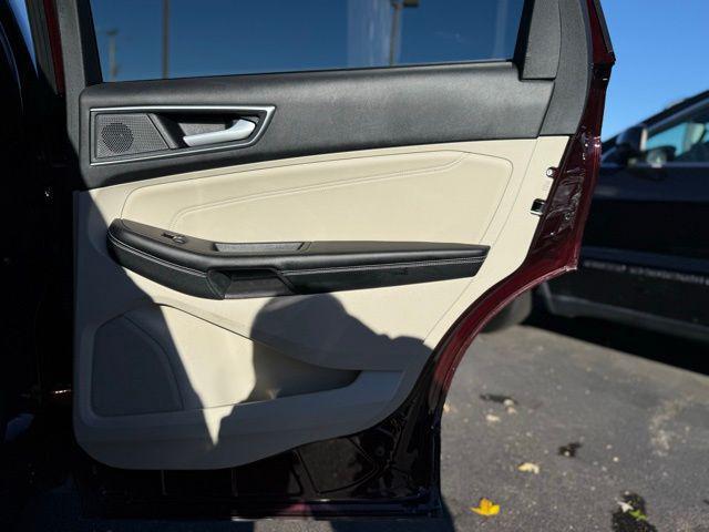 used 2024 Ford Edge car, priced at $33,500