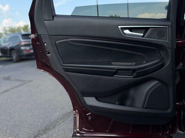 used 2022 Ford Edge car, priced at $27,000