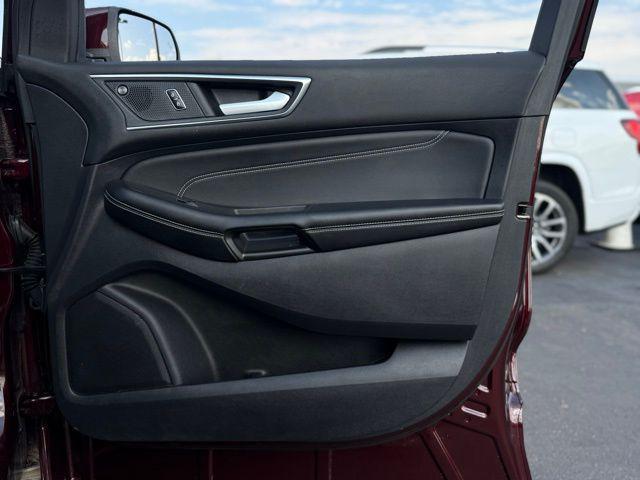 used 2022 Ford Edge car, priced at $27,000