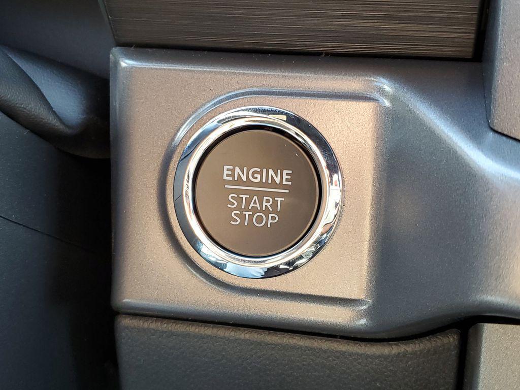 new 2025 Ford F-150 car, priced at $51,581