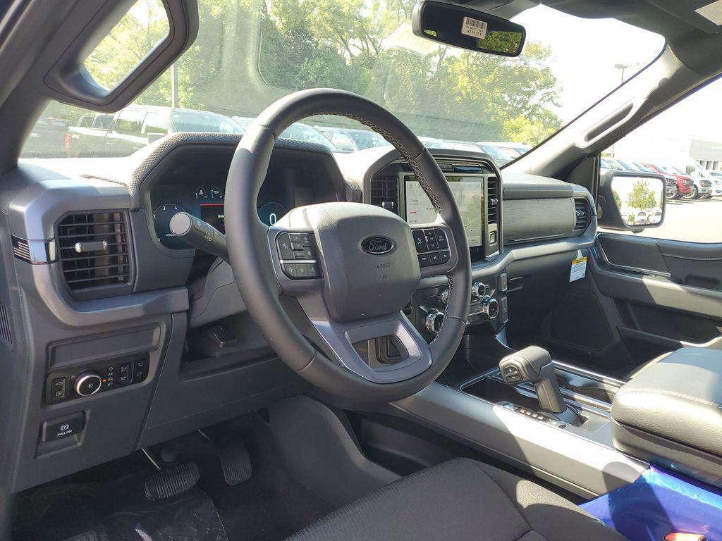 new 2025 Ford F-150 car, priced at $51,581