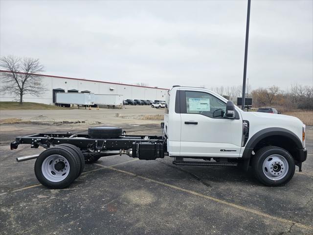 new 2025 Ford F-450 car, priced at $68,899