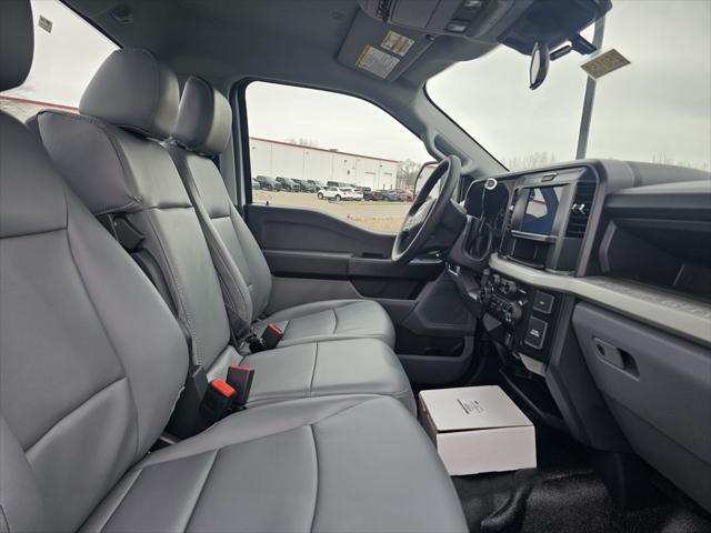 new 2025 Ford F-450 car, priced at $68,899