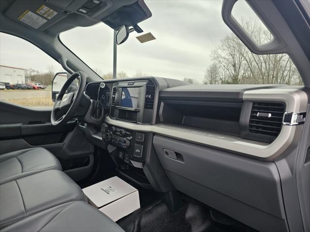 new 2025 Ford F-450 car, priced at $68,899