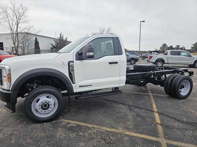 new 2025 Ford F-450 car, priced at $68,899