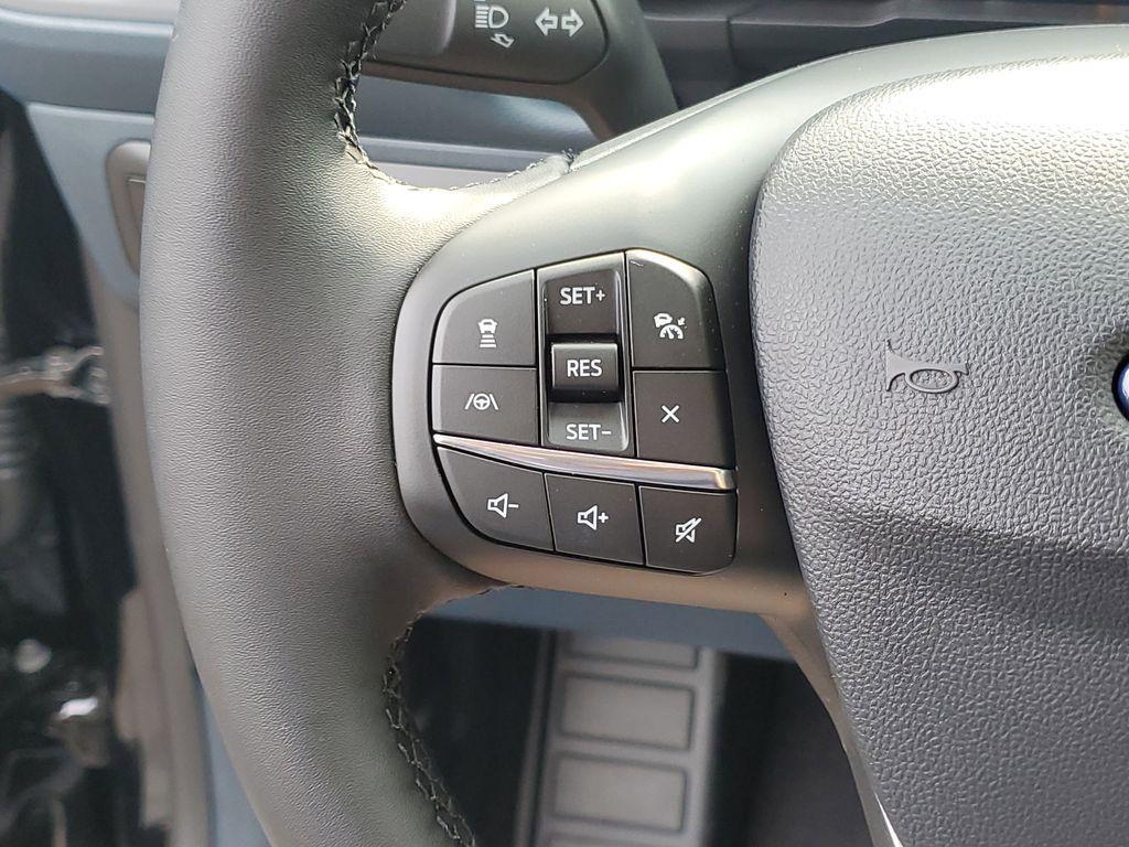 new 2025 Ford Maverick car, priced at $37,818