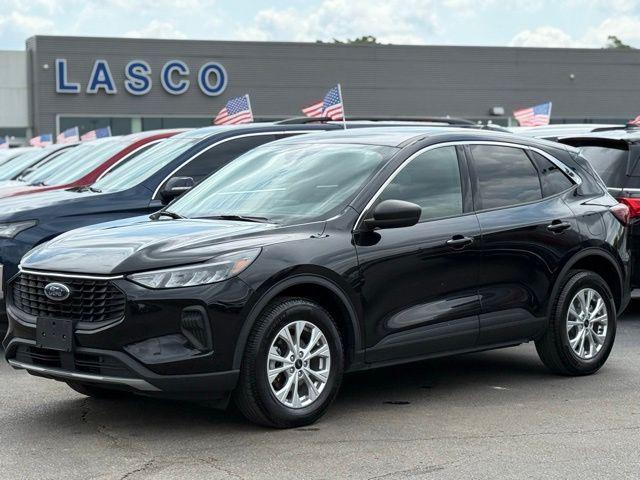 used 2023 Ford Escape car, priced at $20,500