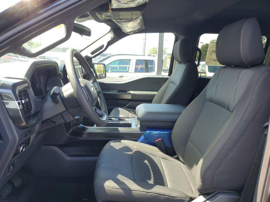 new 2025 Ford F-150 car, priced at $44,918