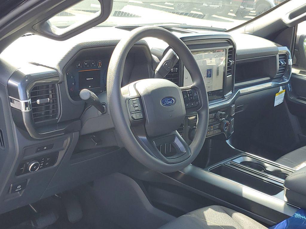 new 2025 Ford F-150 car, priced at $44,918